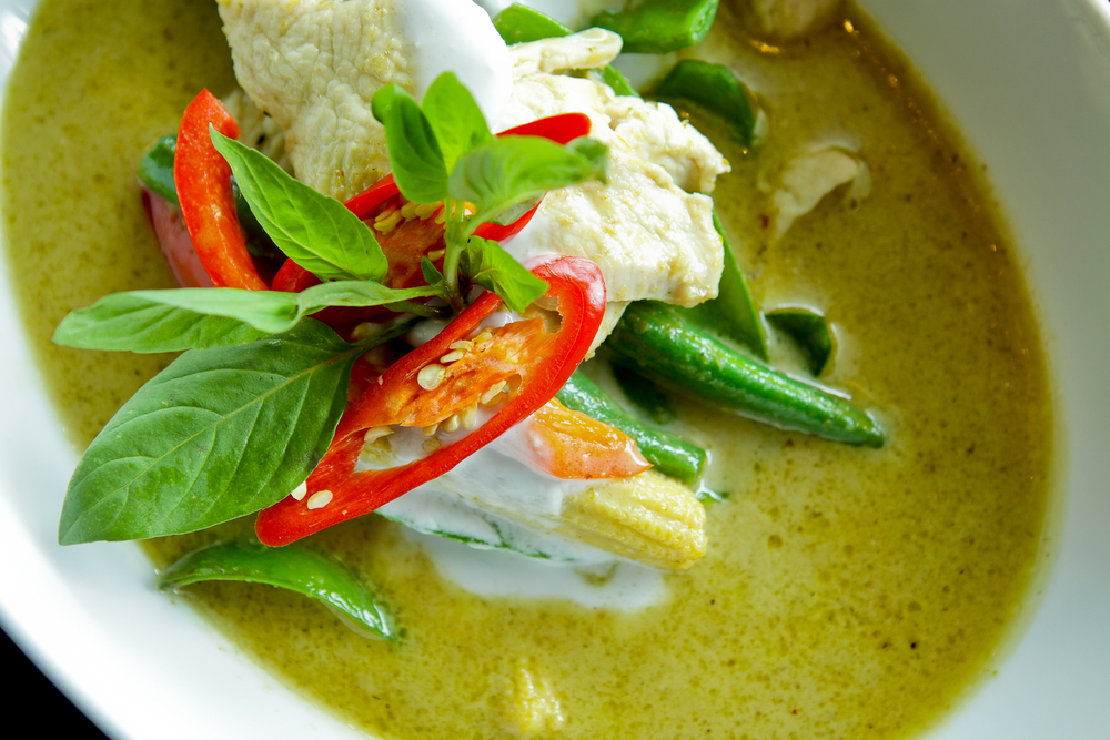 Тайский зеленый суп карри
